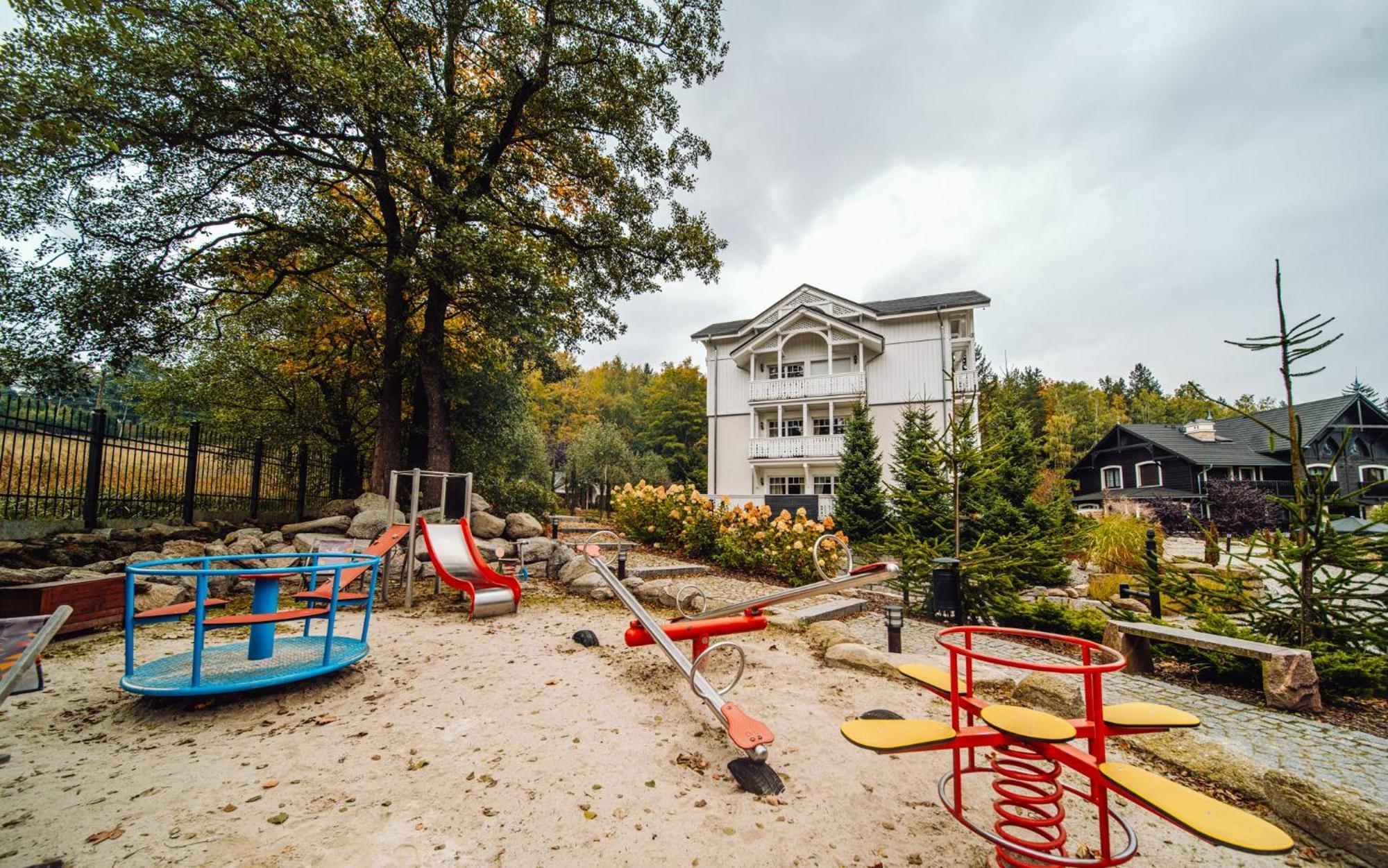 Dolina Wikingow-Apartament Suite Z Tarasem W Ogrodzie, Miejscem W Garazu I Dostepem Do Strefy Wellness Szklarska Poręba Eksteriør billede
